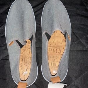 Men’s Casual Shoes